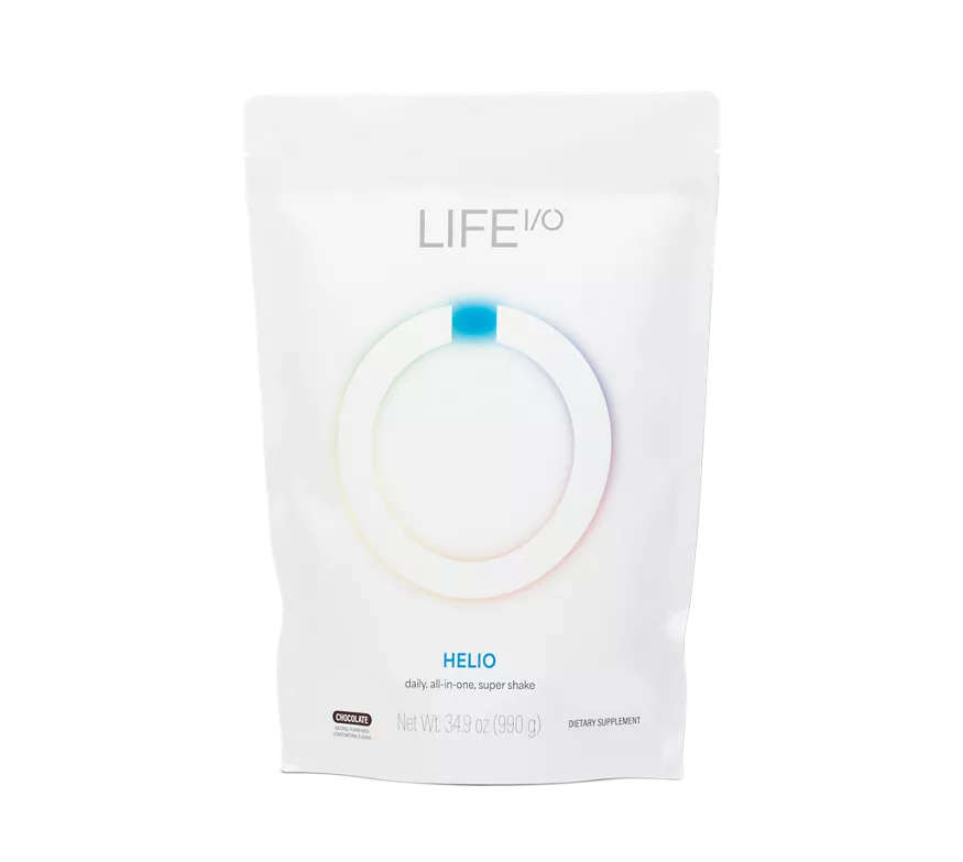 A white Life I/O Helio pouch in chocolate flavour, 34.9 oz